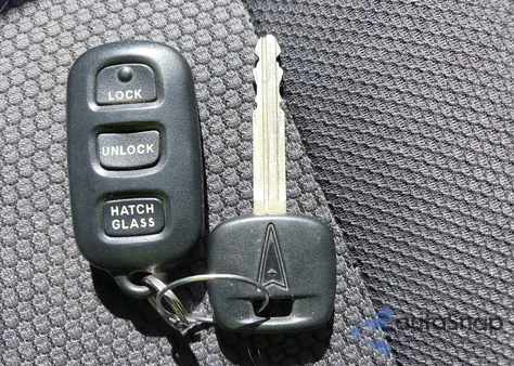 2006 Pontiac Vibe z USA, uszkodzony, nr VIN 5Y2SL65896Z456620